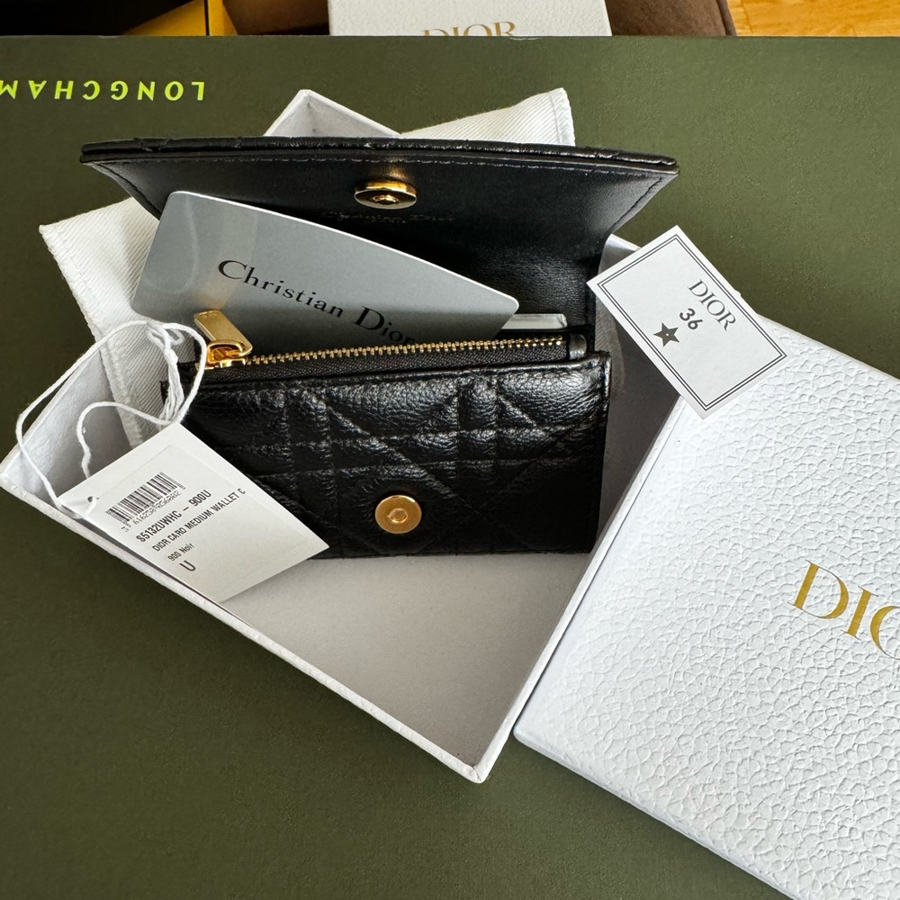 DIOR CARO GLYCINE WALLET- Sold
Black Supple Cannage Calfskin